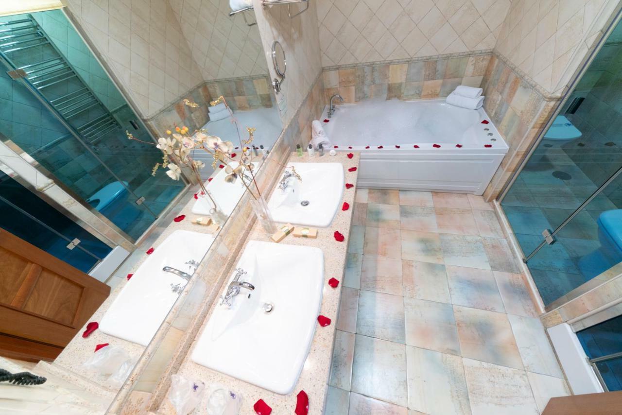 Hotel Comendador 4*